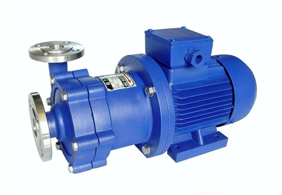 不(bú)鏽鋼磁力(lì)泵的優點(dian)